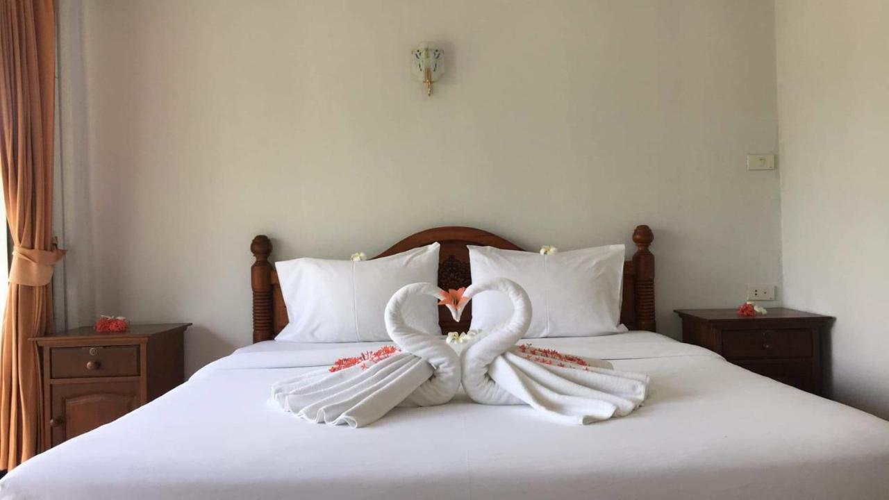 Holiday Guest House Chaweng Beach Buitenkant foto